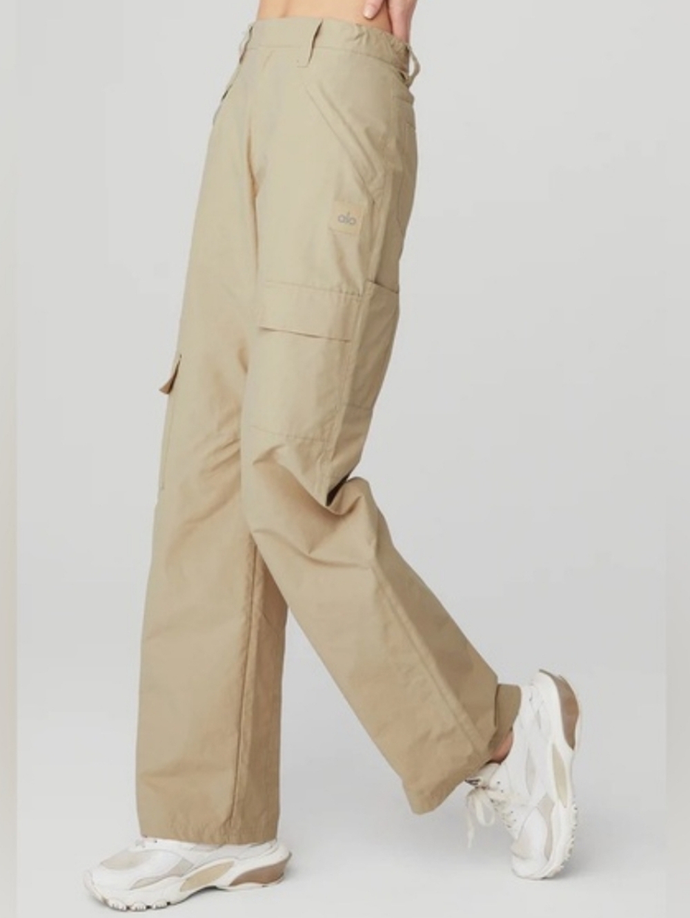 Alo Yoga The Edge Trouser California Sand Pockets Zip Fly Cargo Gorpcore XS 2